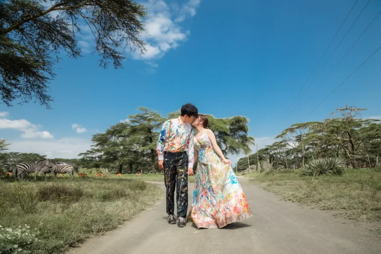 crescent-island-camp-wedding_18