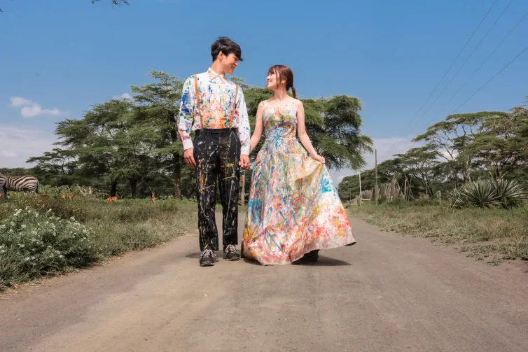 crescent-island-camp-wedding_19