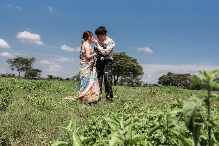 crescent-island-camp-wedding_32