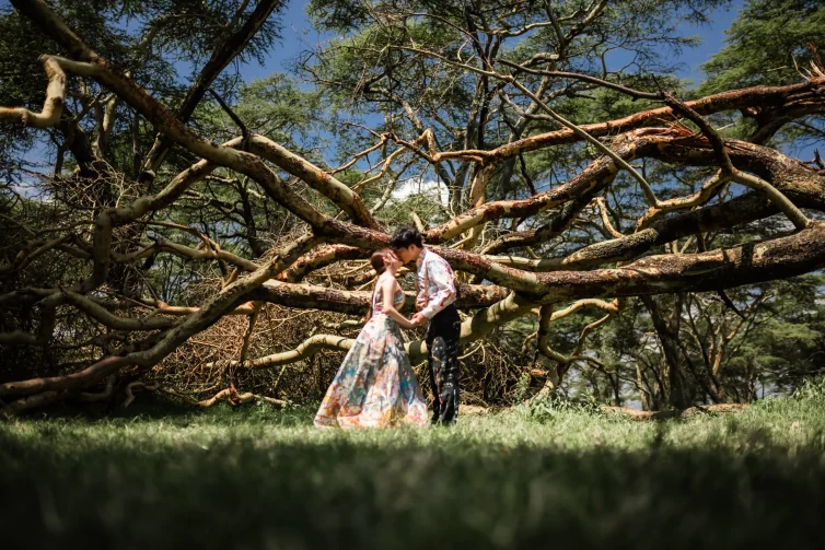 crescent-island-camp-wedding_36