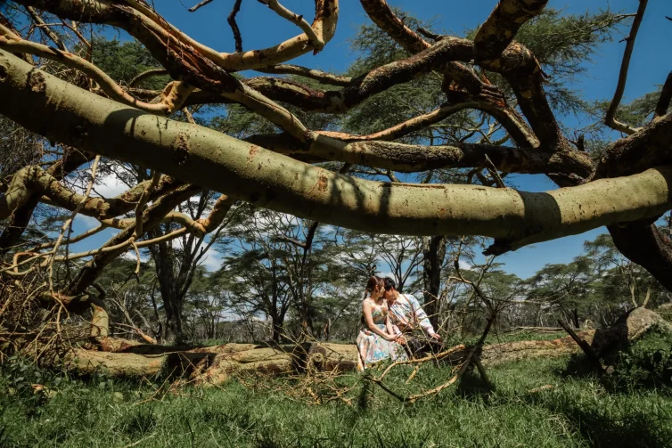 crescent-island-camp-wedding_38